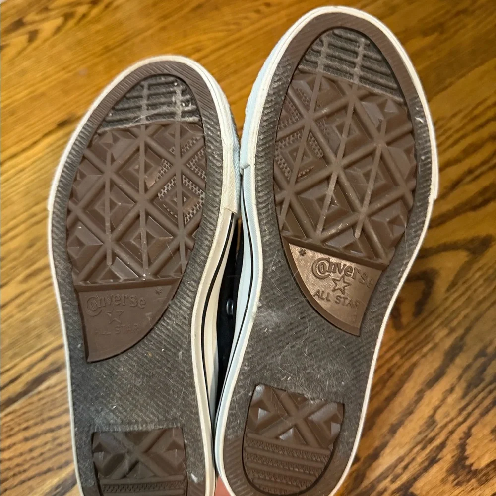 Boys Converse